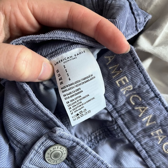 American Eagle Corduroy Mom Shorts - Picture 6 of 7